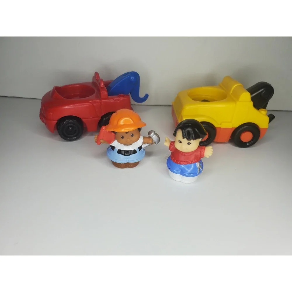 2 Fisher‎ Price Little People Tow Truck, Driver, Mechanic & Car